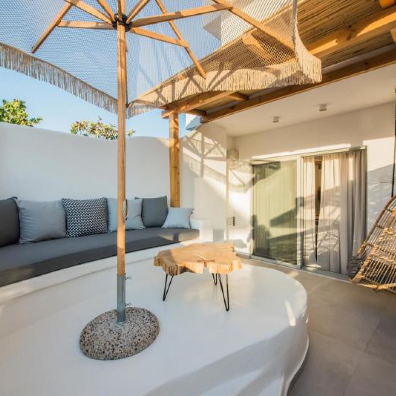 Ξυλινή κατασκευή στο Bohemia Luxury Living