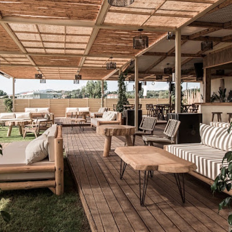 Mango Beach Bar Experience woodidea ξύλικες κατασκευές