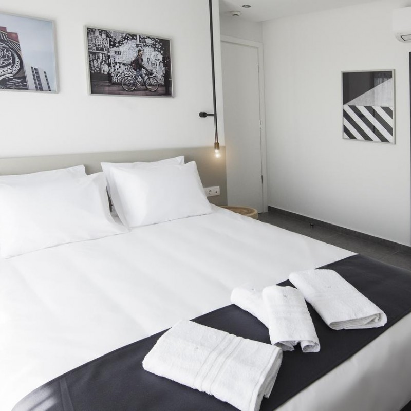 White Hotel Woodidea ξυλινες κατασκευές