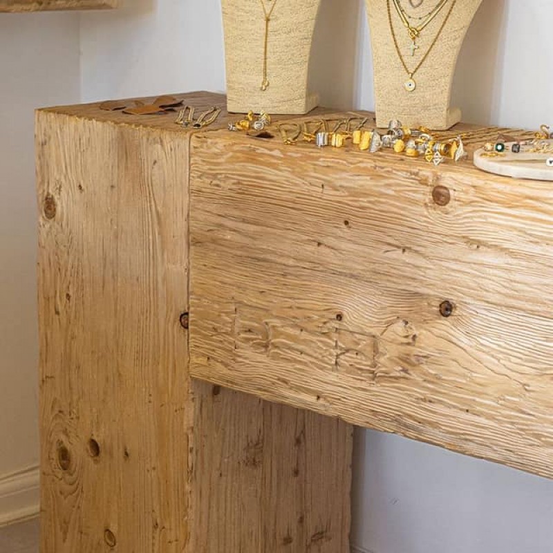 bohemian_lady workshop_ermou 53_woodidea