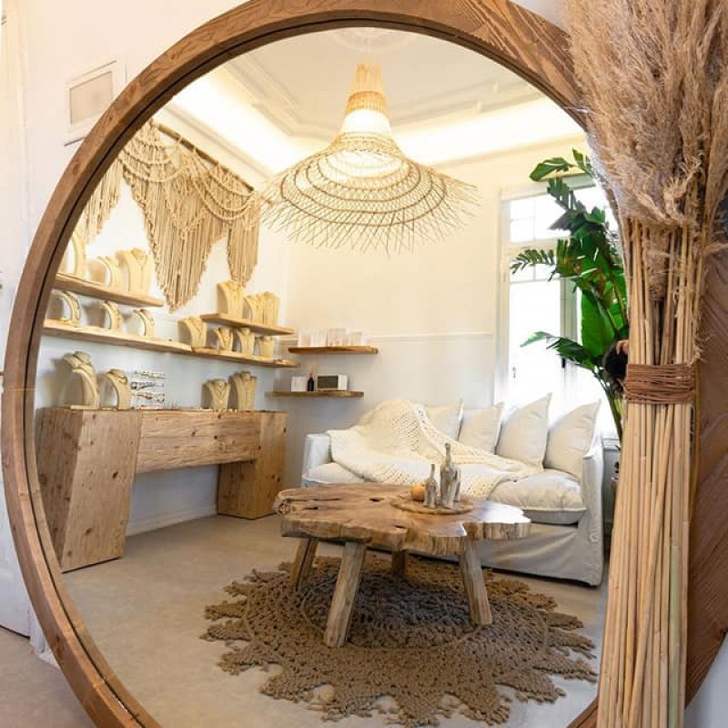 bohemian_lady workshop_ermou 53_woodidea