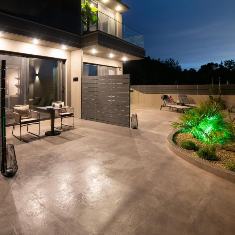 WOOD IDEA NIKOS LYSSAS