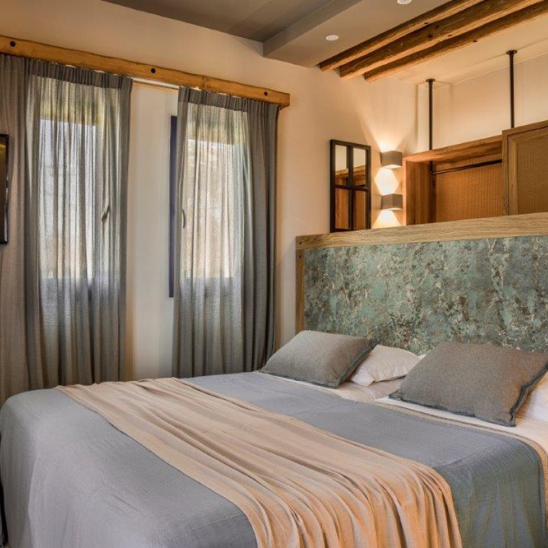 Avithos Resort Hοtel woodidea