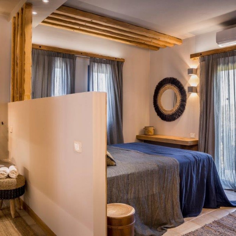 Avithos Resort Hοtel woodidea